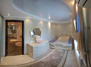 Апартаменты Lotos for You Apartments Николаев Апартаменты Делюкс - ул. Дунаева, 45-9